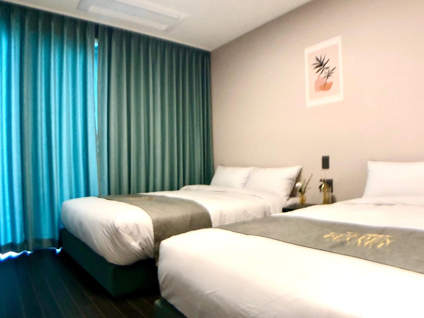 Golden Planet Hotel-Pyeongtaek Godeck 외부 사진